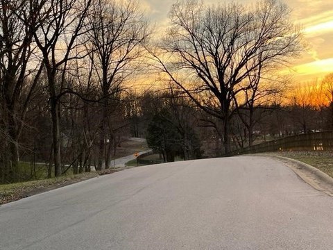 Scenic Corner Lot in Owensboro