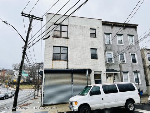 Staten Island Mixed-Use Property