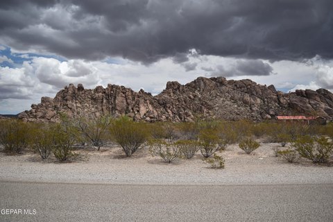 LAND - El Paso, TX