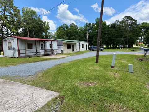 Trailer Park with Commercial Spaces
