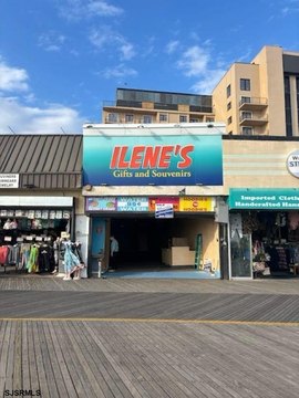 Boardwalk Retail and Office Space
