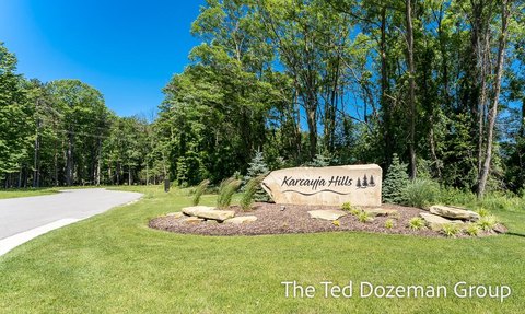 LAND - Holland, MI