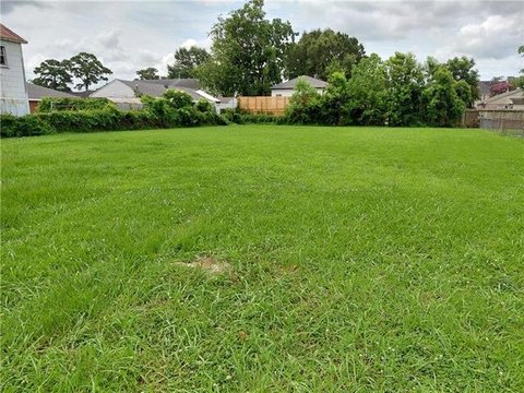 LAND - Metairie, LA