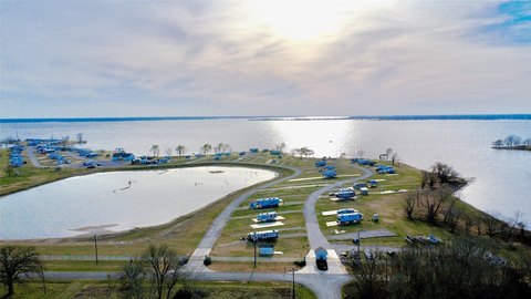 Lakefront Recreation Lot