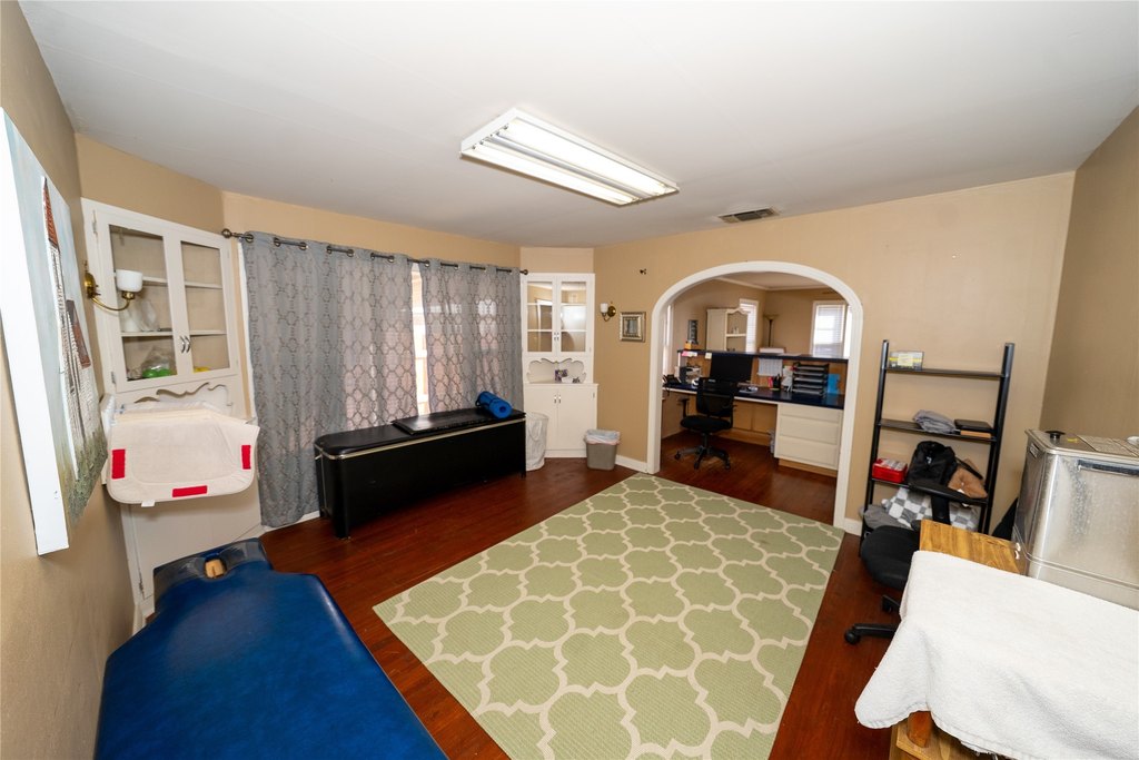 Picture 11