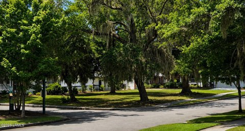 LAND - Beaufort, SC
