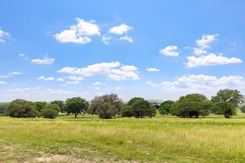 Kerrville Estate Lot Overlooking Golf
