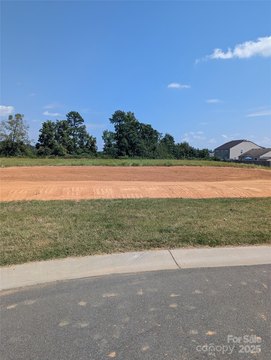Residential Land in Monroe, NC