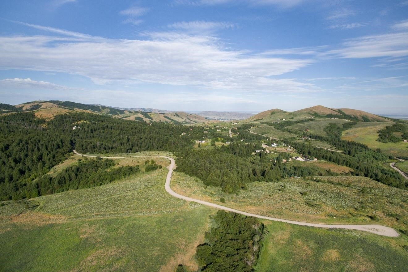 Residential Land with Panoramic Views