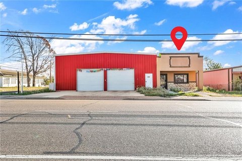 Roma, TX Office/Retail Space