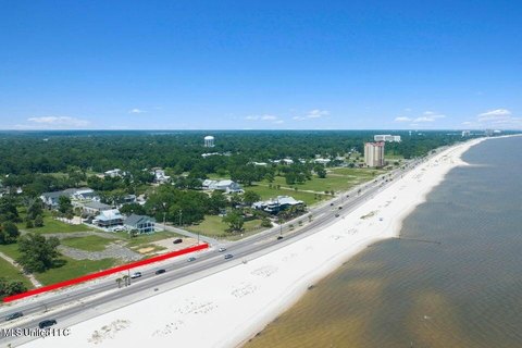 Gulfport Beachfront Development Opportunity