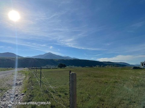 Five Acres in Swan Valley