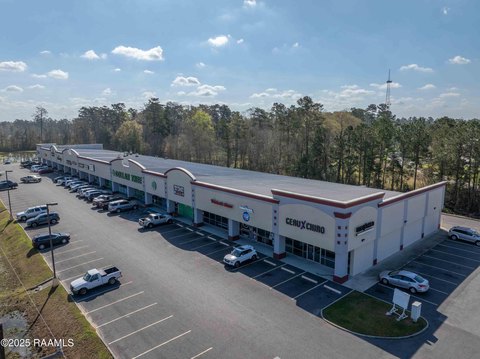 Leased Retail Center Near Walmart