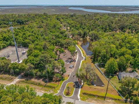 St. Simons Island Land