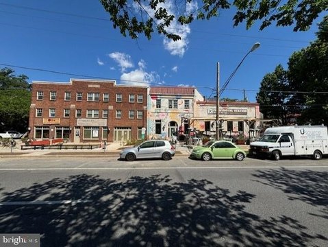 Mount Rainier Commercial Space For Lease