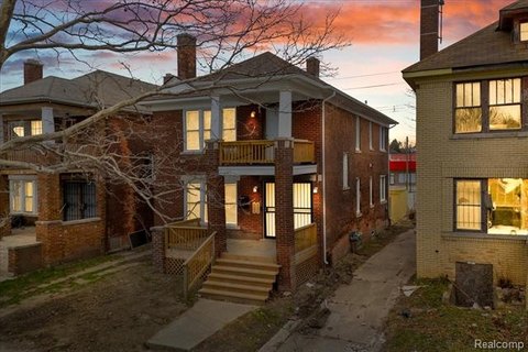 Renovated Duplex in Detroit