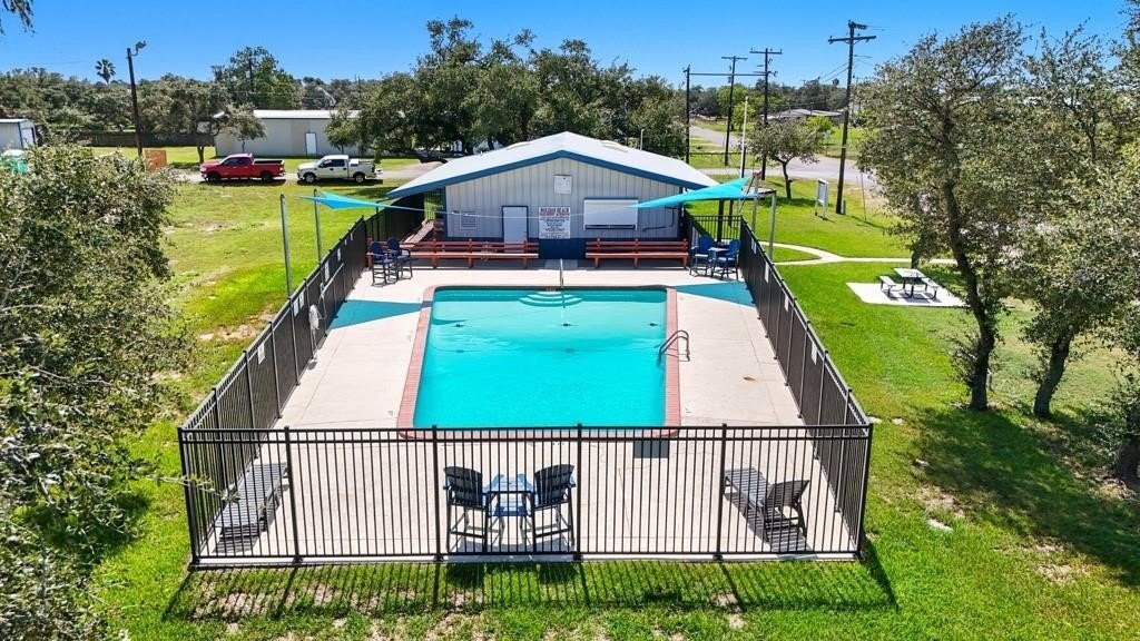 Picture 10