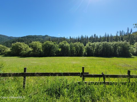 Land, Hayden, ID