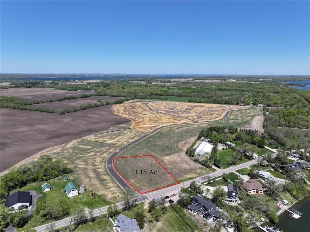 Alexandria Lakes Area Land