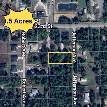 Spacious Lot in Alva, FL
