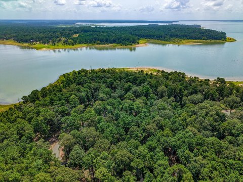 Land, Broaddus, TX