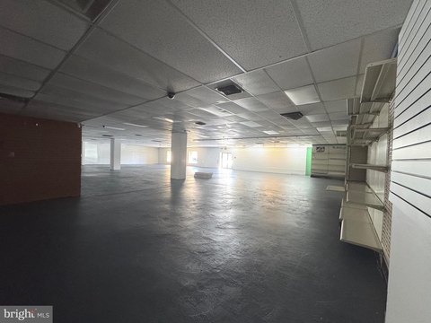 Prime Commercial Unit on Black Horse