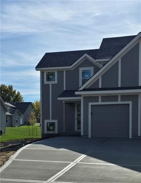 New Construction Duplex in Spring Hill
