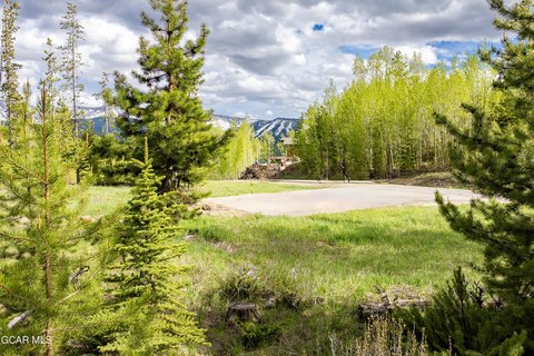 Land, Fraser, CO