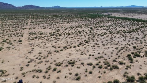 Land, Aguila, AZ