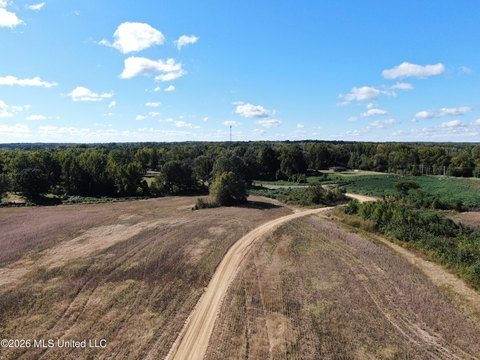 Land, Holly Springs, MS