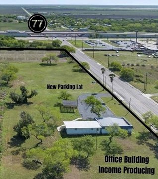 Kingsville Income-Producing Property on Acreage