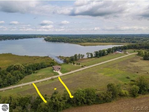 Bluff-Top Lake-View Land Lot