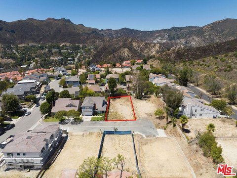 Land, Los Angeles, CA