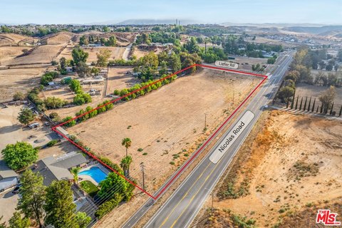 Land, Temecula, CA