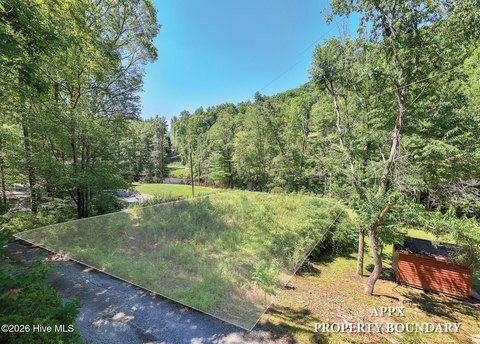 LAND - Robbinsville, NC