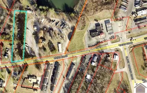 Developable Commercial Lot with Drive Entrance