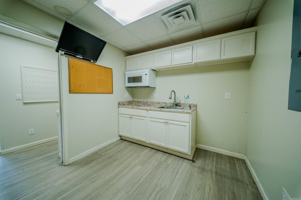 Picture 13