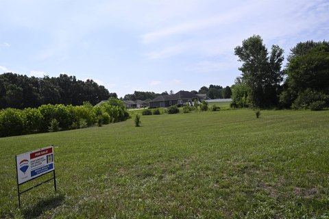 LOTS AND LAND, Bristol, IN