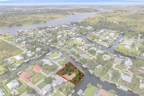 Gulf-Access Waterfront Lot in Crystal River