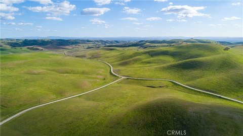 San Miguel Land with Expansive Views
