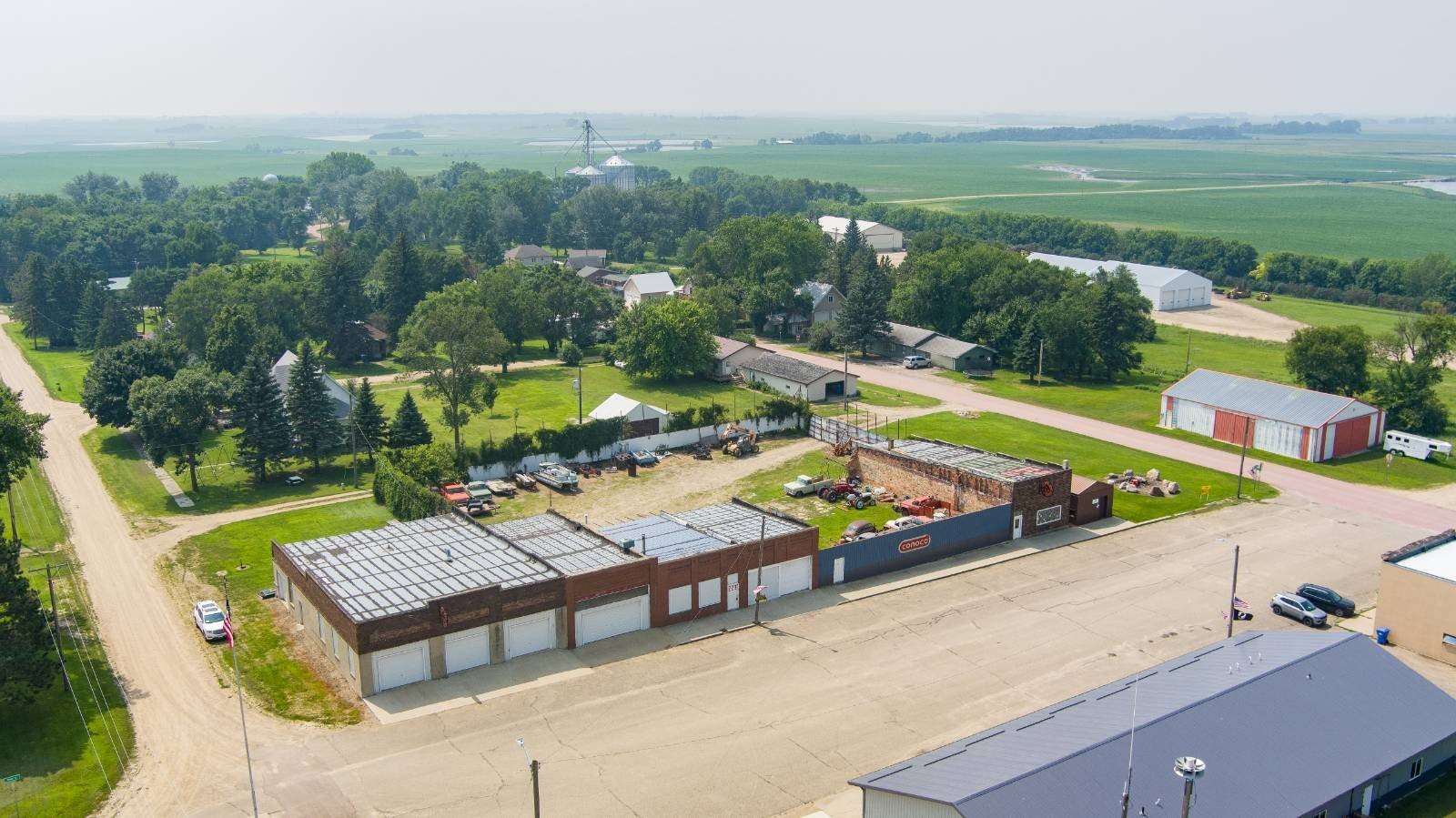 Bradley, SD Commercial Garage Buildings