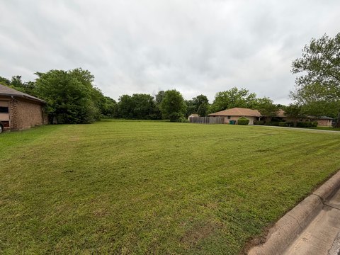 Land, Sherman, TX