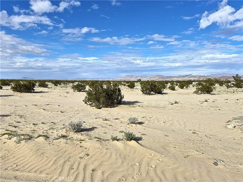 Expansive Land in 29 Palms