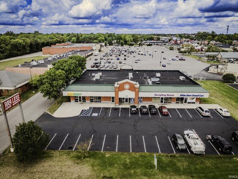 Subdividable Retail/Office Space