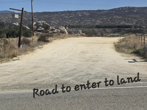 Land, Hemet, CA