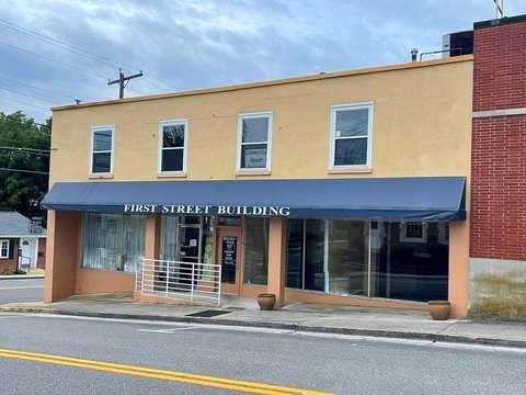 Downtown Wytheville Multi-Purpose Commercial Building