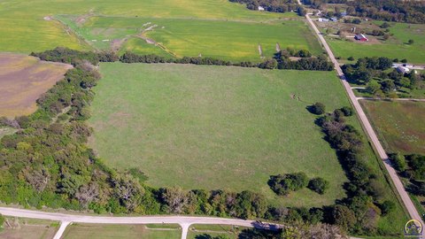 Land, Tecumseh, KS