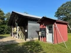 Land with Fuel Storage Tanks