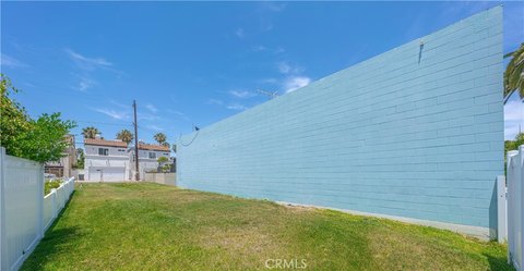 Land, Huntington Beach, CA
