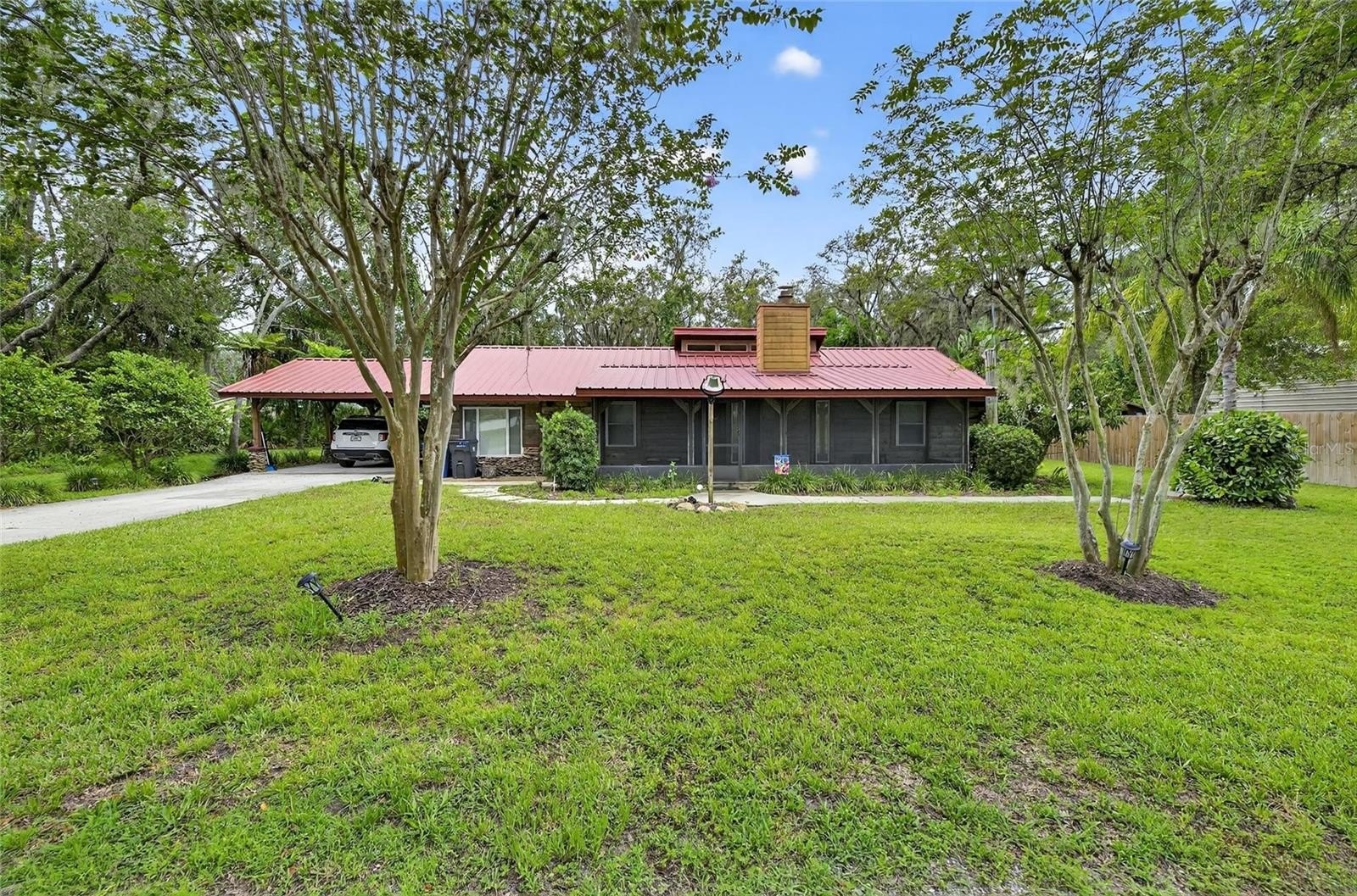 Multi-Unit Property with Warehouse Space